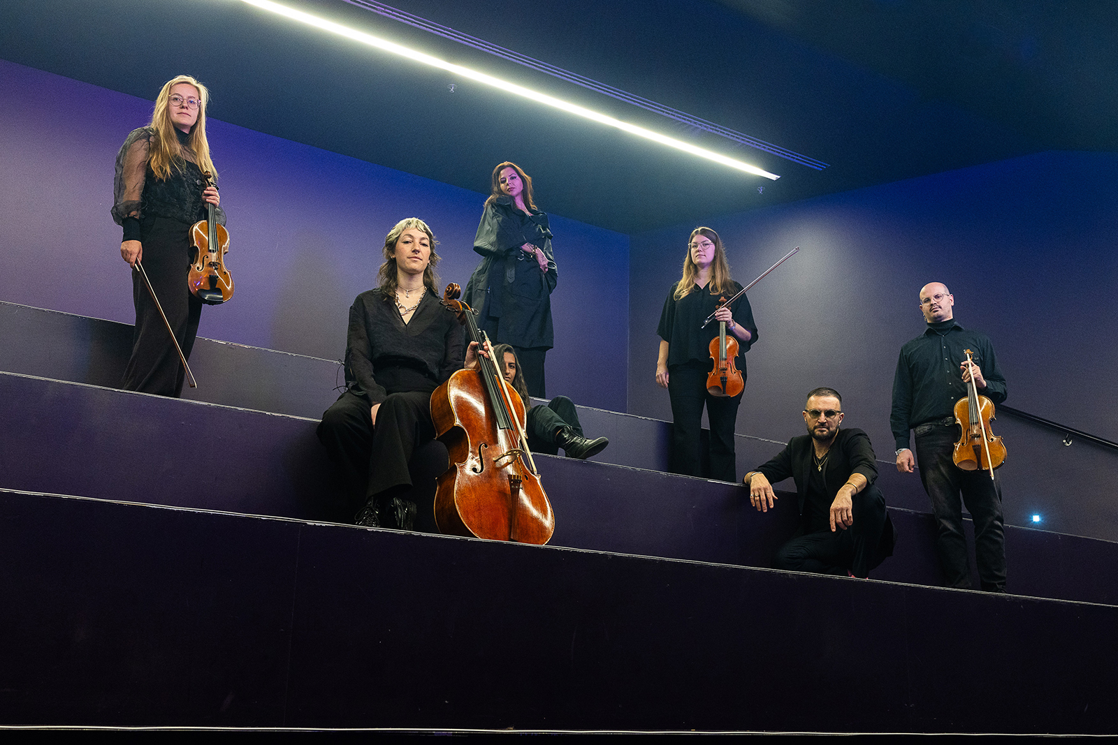 Liliane Chlela, Radwan Ghazi Moumneh and the members of Flare Quartet sitting or standing next to each other